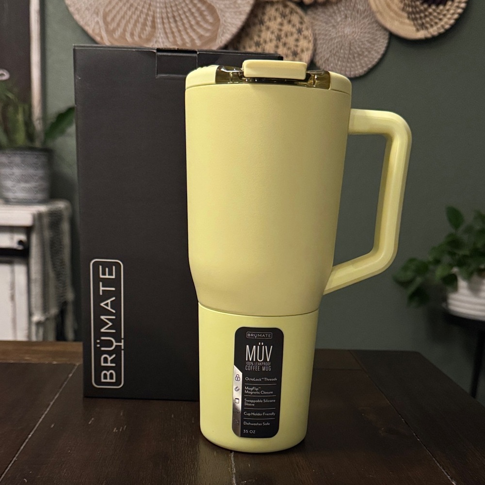 BruMate Müv 35oz in Prickly Pear! New!